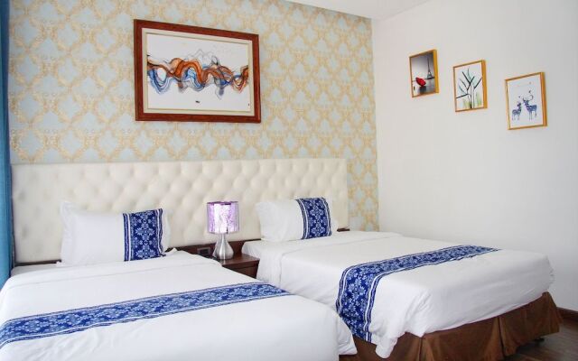 New Century Hotel Cau Giay