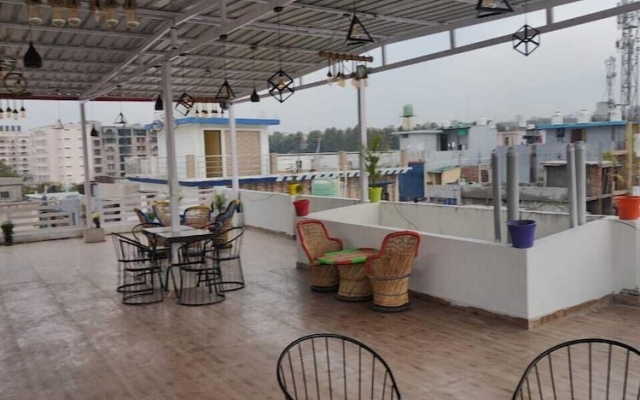 Chaudhary Guest House