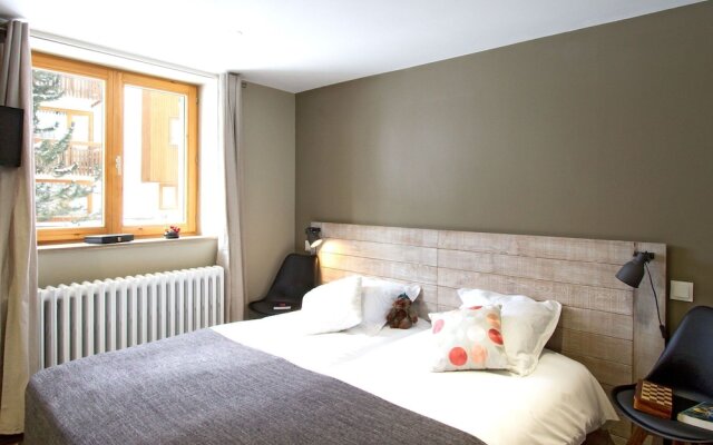 Lovely Chalet at the Bellevarde ski Lift in Espace Killy