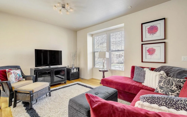 Stunning Home Patio Entertainment Space