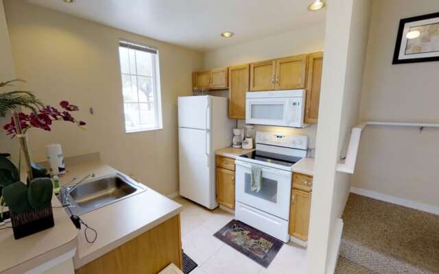 Venetian Bay Villages Four-bedroom