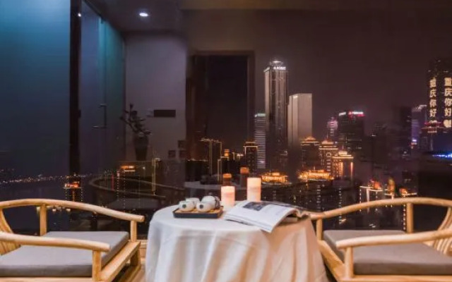 Meitu Apartment Hotel (Chongqing Jiefangbei Chaotianmen Branch)