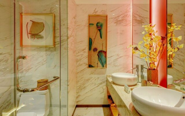 ISVARA Culture Homestay Suites