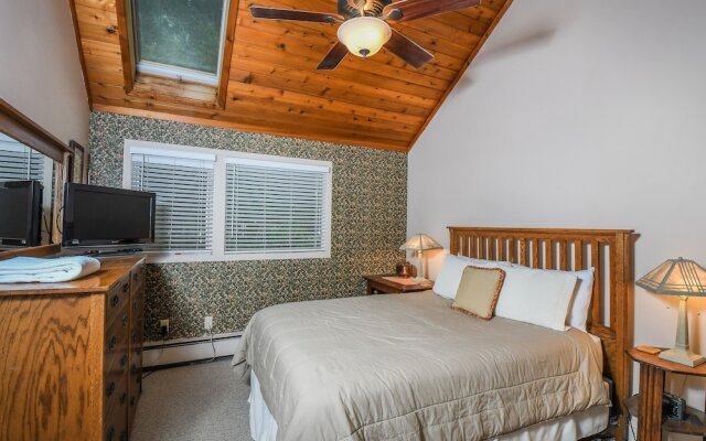 Arrowhead Village 3 Bedroom Townhome #15