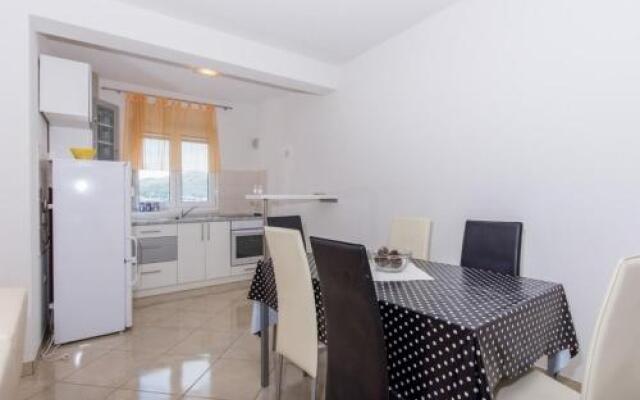Apartments Slavica