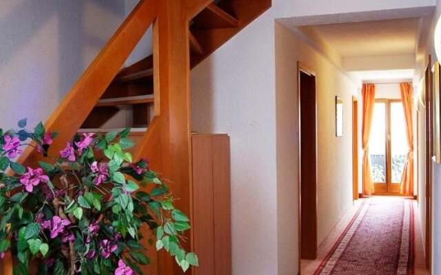 Guest House Pohorska Kavarna