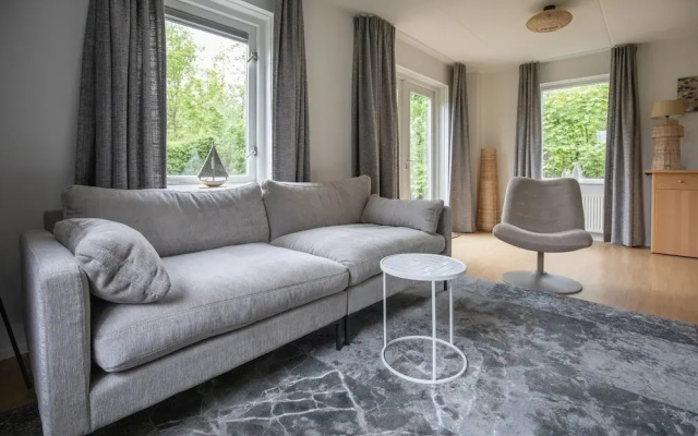 Detached Holiday Home near Grevelingenmeer Lake