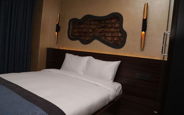 Taksim Heavenist Hotel