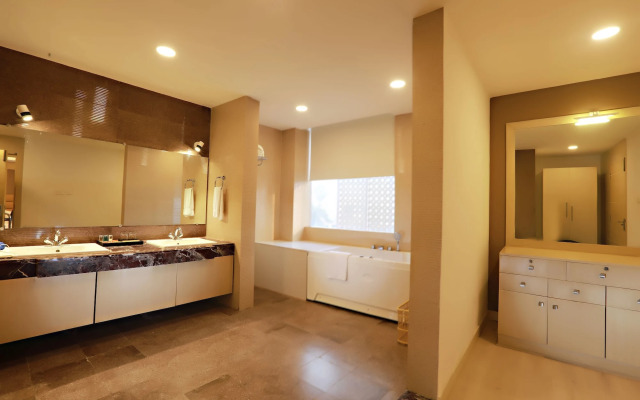 Patliputra Continental Hotel