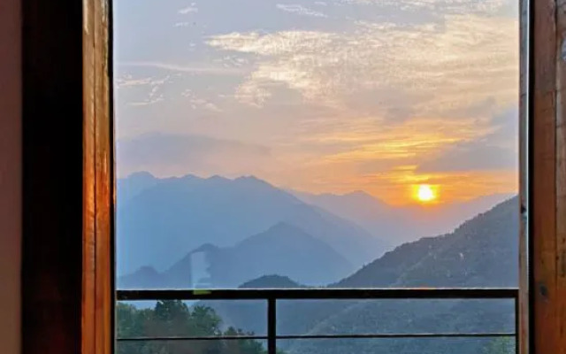 Floral Hangzhou Shexin Valley Guesthouse