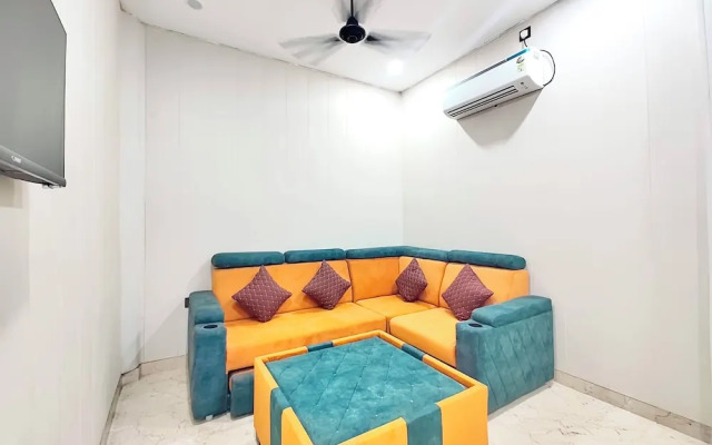Hotel Ganges Place Varanasi with free AC