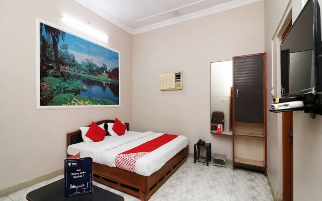 OYO 23721 Bd Guest House