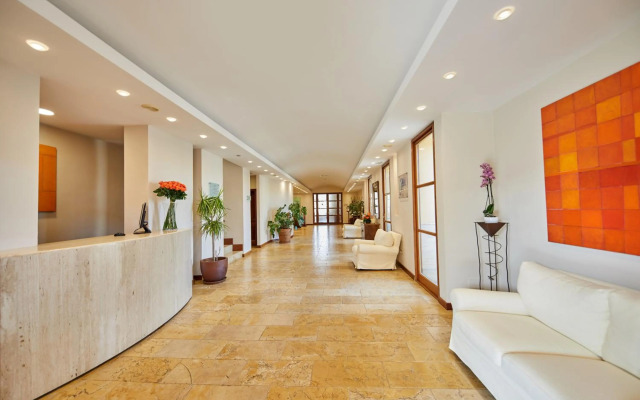 Pula Suites Boutique Resort