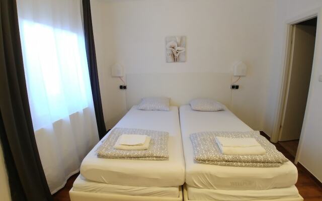 Rooms Villa Antunovac