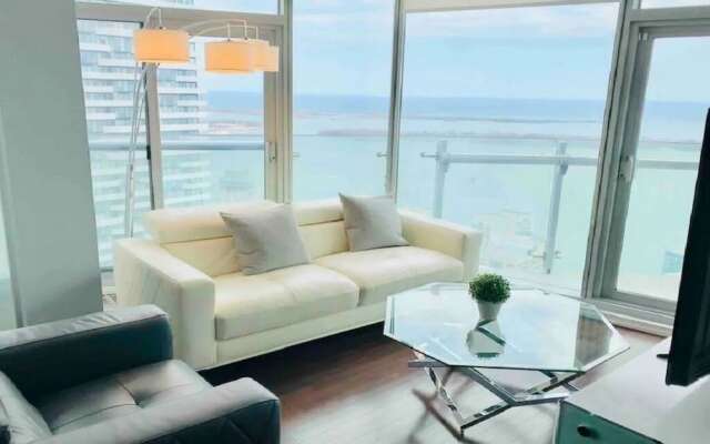 Luxury Condos at York Street