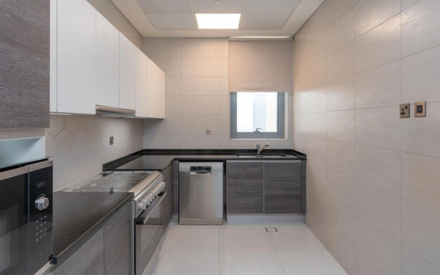 Dream Inn - Bahwan Tower