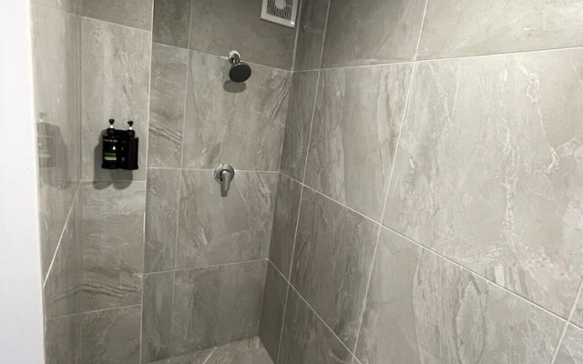 3 Bedroom House at 9 Steeles Lane