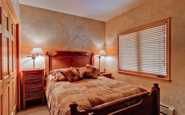 Evergreen Townhomes by Steamboat Resorts