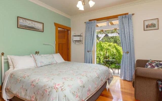 Olde Millhouse B&B & Cycle Hire