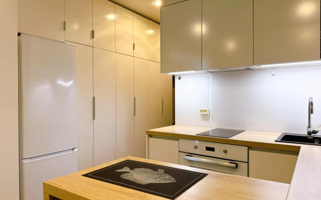 Апартаменты на улице Леонова