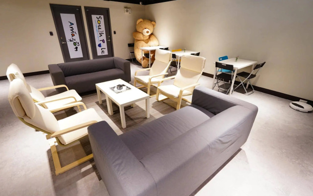 Cavemen Hostel Taipei Station Branch