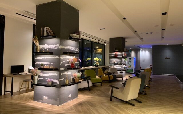 Wow-Happy Hotel Taipei