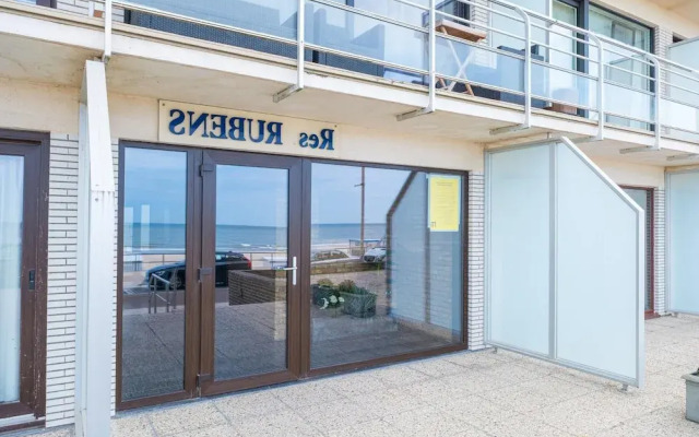 Studio on 5th Floor by the sea