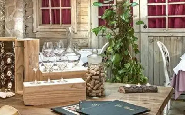 Hotel Le Rocher Blanc
