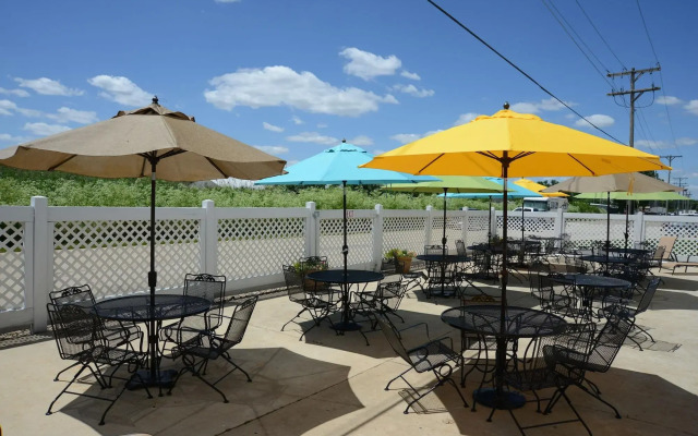 Northfield Inn, Suites & Conference Center