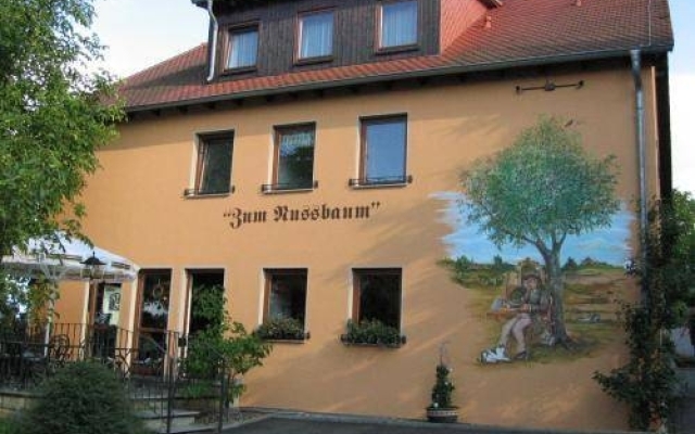Hotel zum Nussbaum
