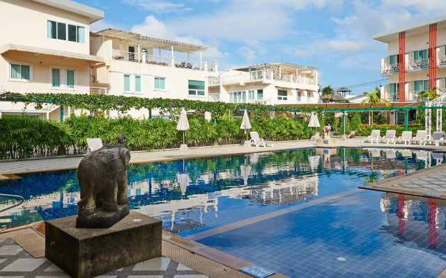 The Trend Kamala Hotel