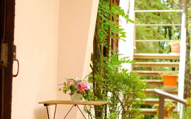 Monte Malbe Charming Villa with Garden and Parking