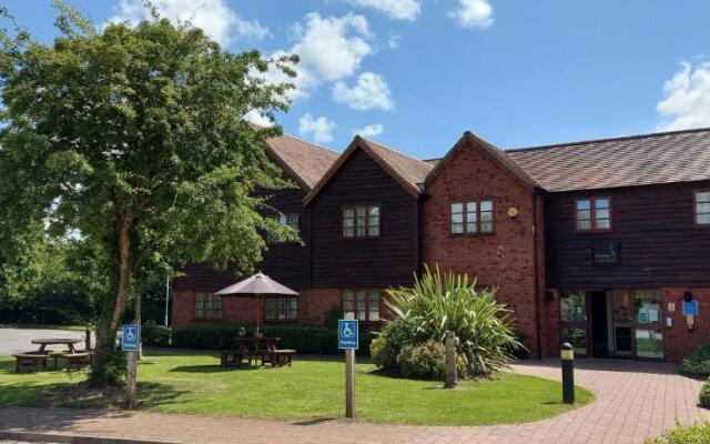 Meadow Farm, Redditch by Marstons Inns