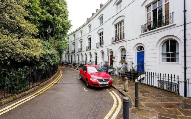 Essex Road Flat