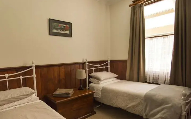 Indian Creek Suites
