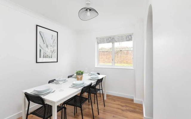 Skyvillion - 3bed Home W Grdn For A Family Getaway
