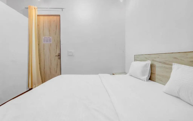 Hotel Larissa by OYO Rooms