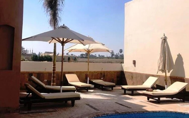 Nile Den Dome Villa