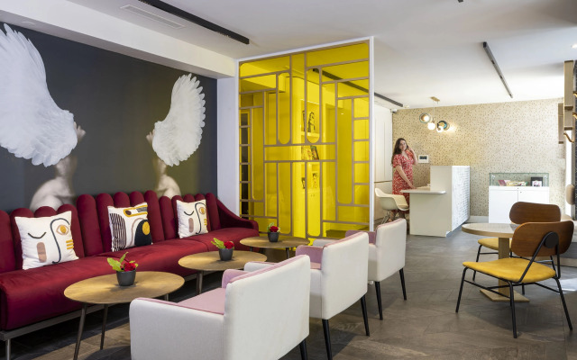 Hôtel Nude Paris - Color Vision