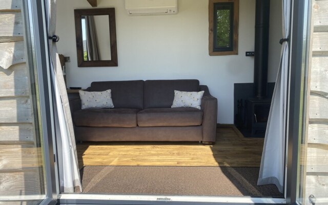 Red Oaks Shepherds hut