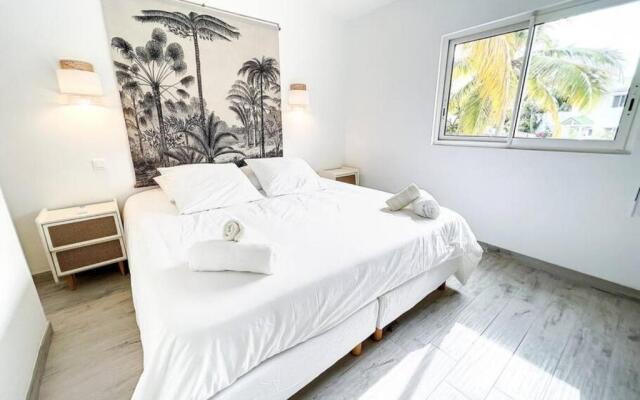 Kalina, beautiful duplex 100m from Orient Bay beach with swimming pool — фото 3