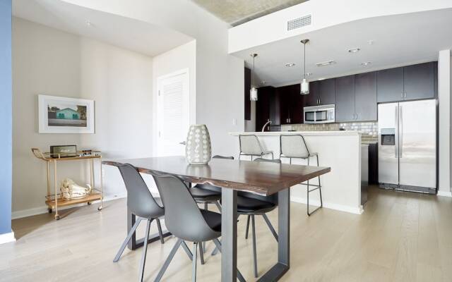 Desirable Midtown Suites by Sonder