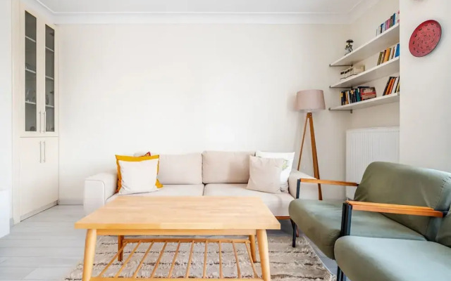 Cozy Apartment in Bostanci Kadikoy