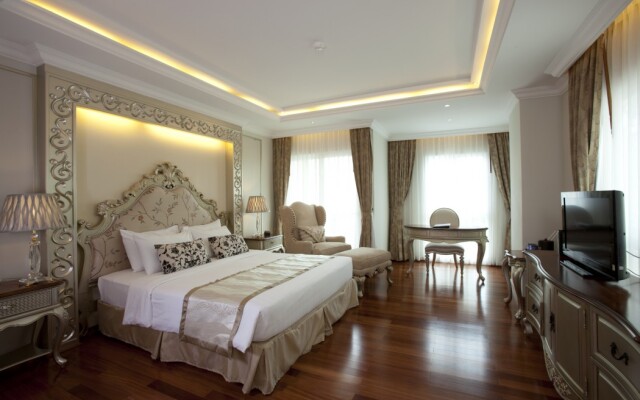 LK The Empress Pattaya