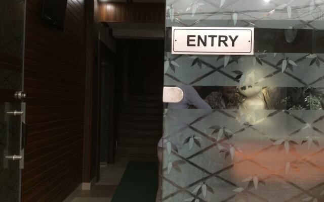 Hotel Golden Village Haridwar