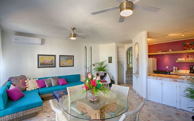 Casa Loma Old Town 3 BR by Casago