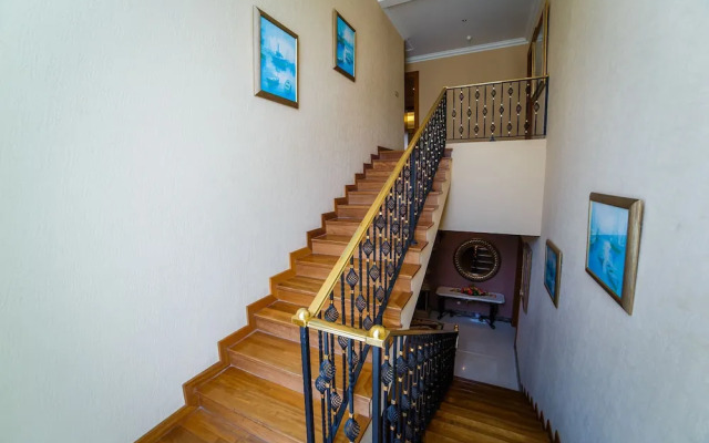 Al Raha Beach Hotel Villas