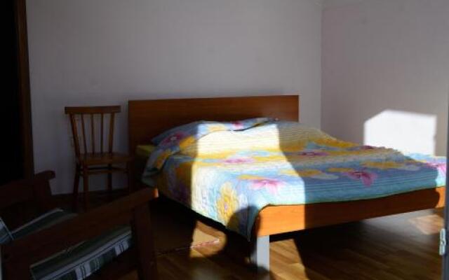 Nesthouse-BUDE