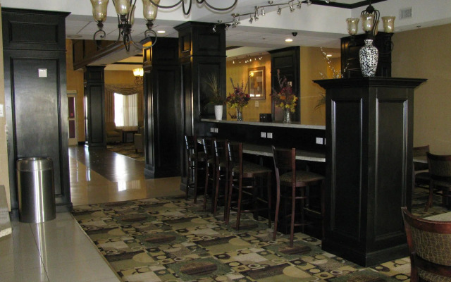 Red Roof Inn & Suites Longview