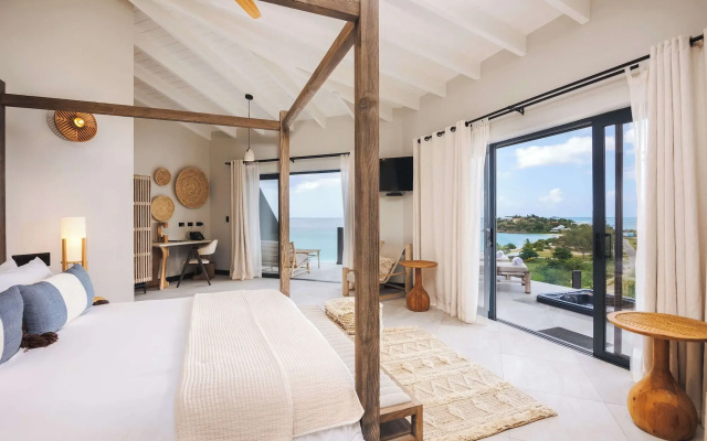 Tamarind Hills Resort & Villas